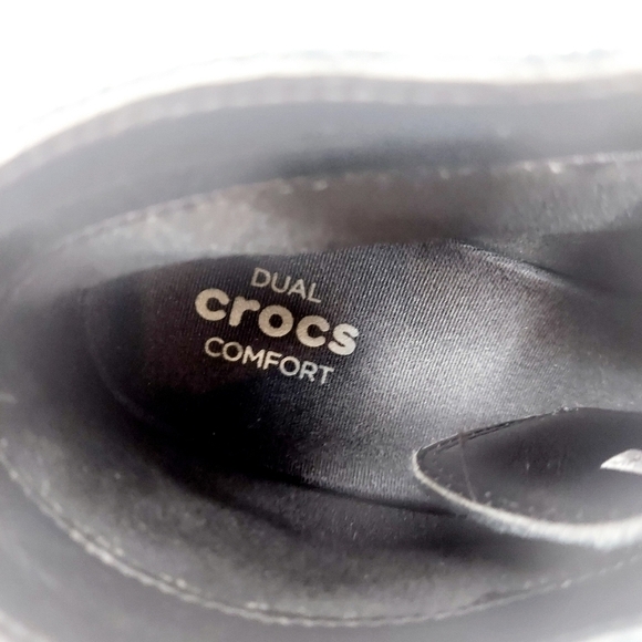 CROCS Leigh Ankle Boots Black Suede Wedge Heel Lace Booties Womens Shoe Size 6.5 - Picture 6 of 15